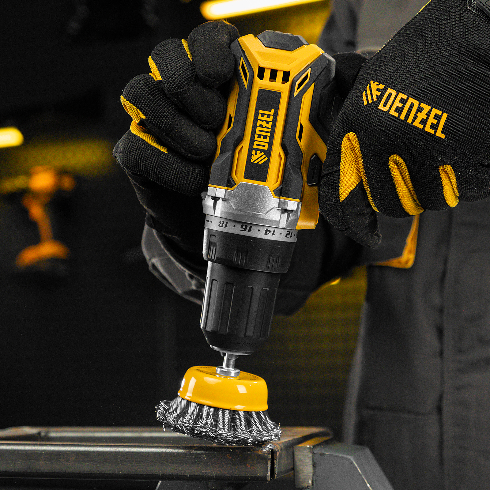 Щетка для дрели, 65 мм, Чашка, со шпилькой, нержавеющая крученая проволока Denzel