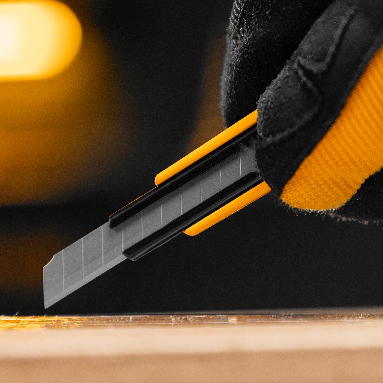 Лезвия, 9 мм, сталь SK5 - 0,4 мм, 10 штук Denzel