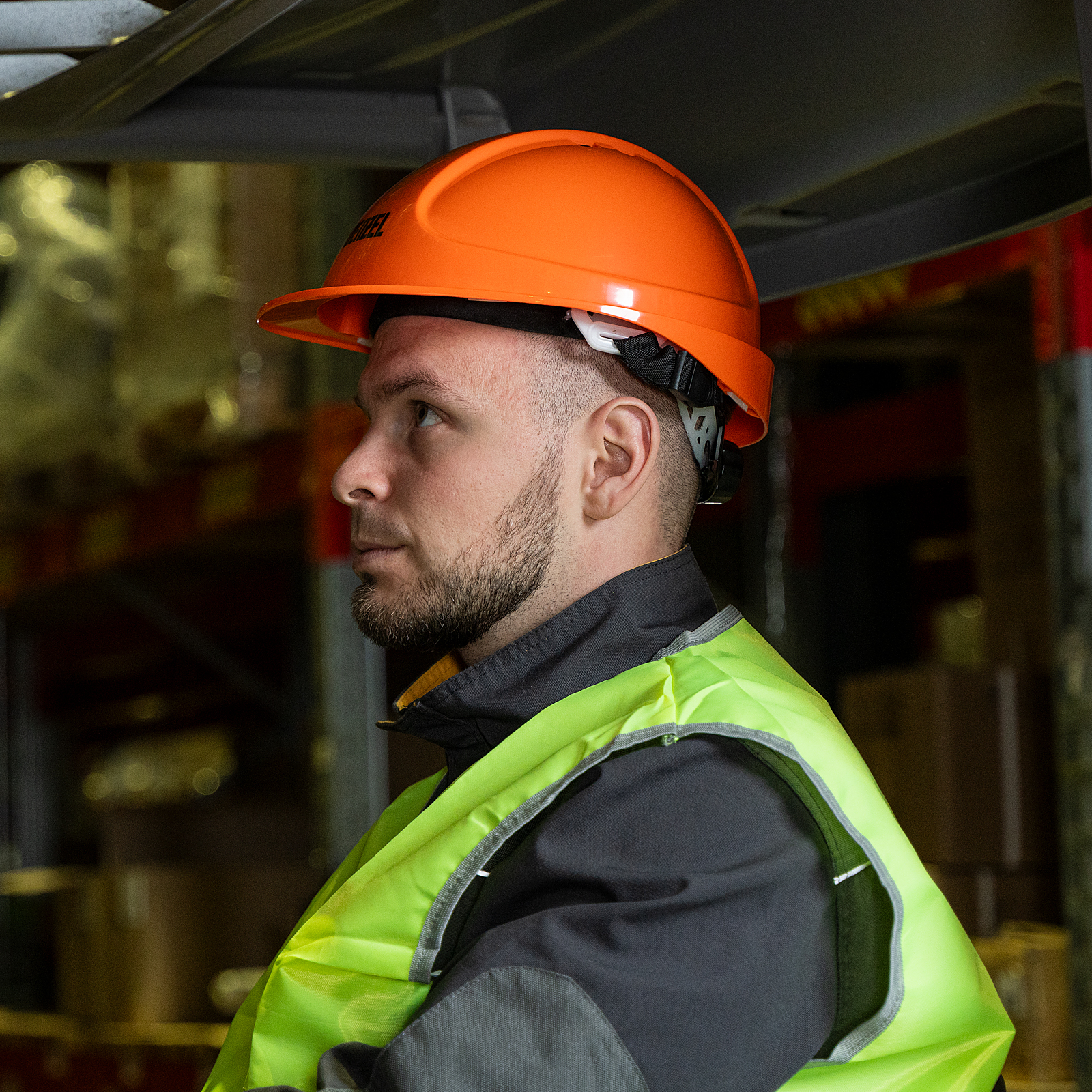 Каска защитная ударопрочная, ABS/PC, плавная регулировка, модель «Форвард» (К-05)оранж. Denzel