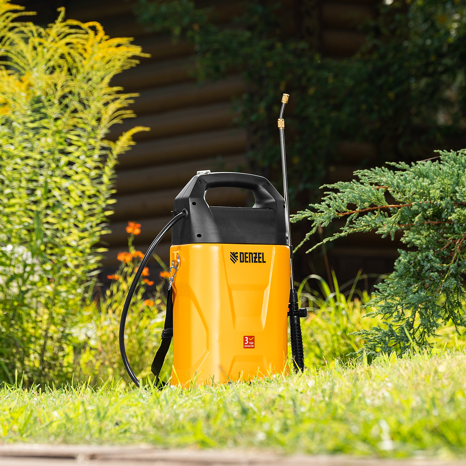 Опрыскиватель аккумуляторный D-8LI, 8 л, 12 В, 2 Ач Denzel