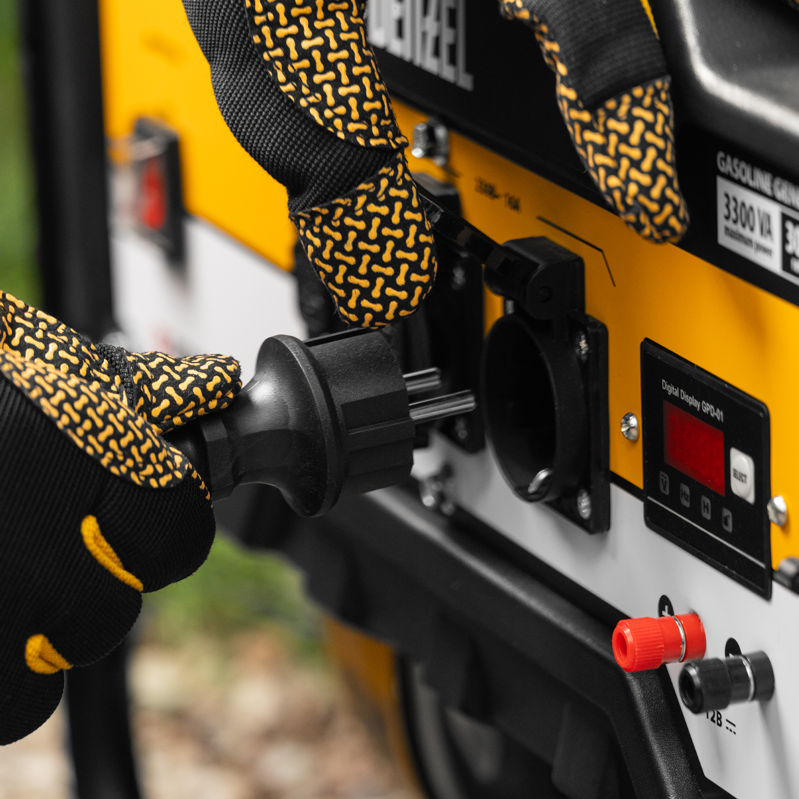 Удлинитель-шнур силовой Garden Series, ПВС, 10м, 1 розетка, 3 x 1 мм, Denzel