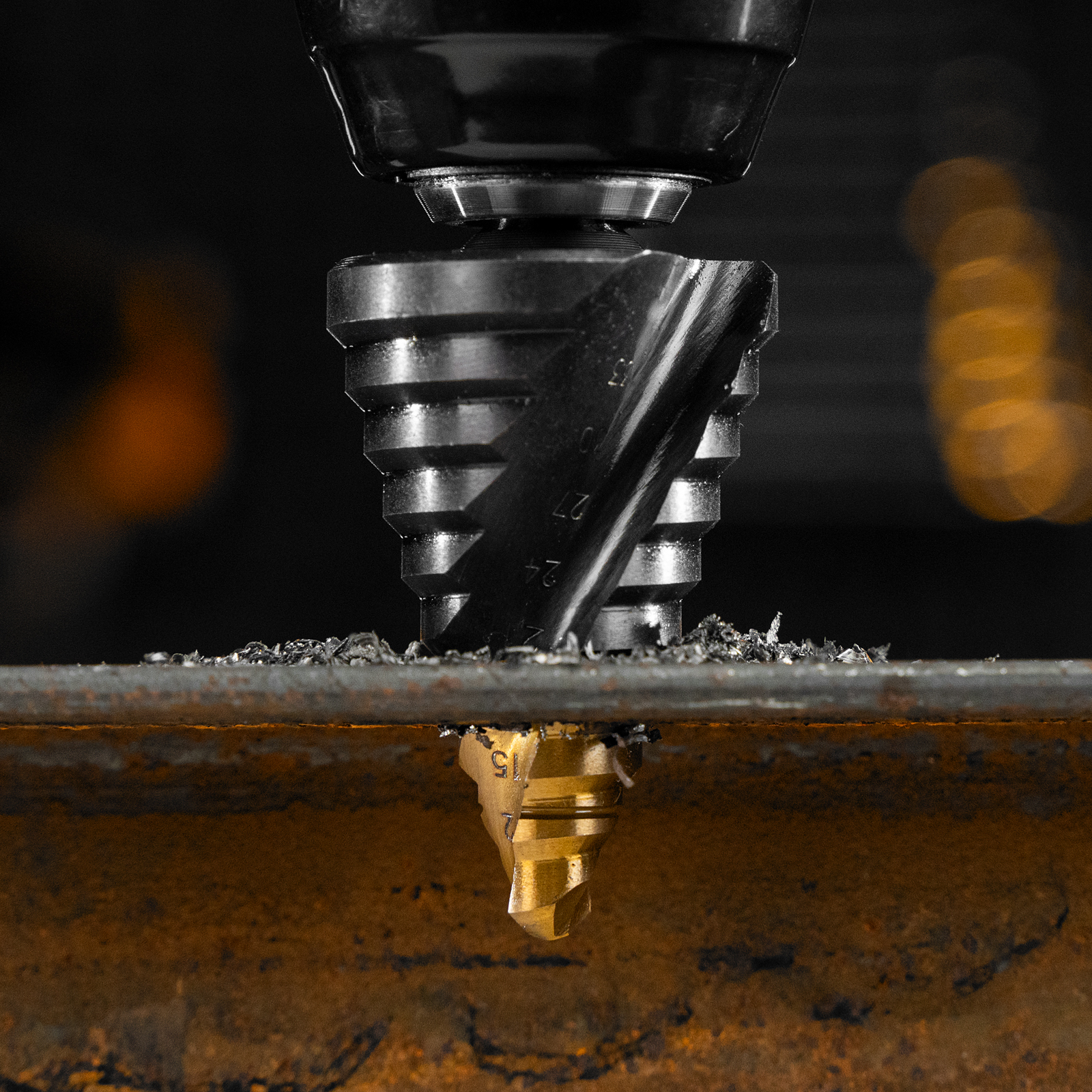 Сверло ступенчатое, 9-12-15-18-21-24-27-30-33-36 мм, Р6М5, 6-гр. хвостовик Denzel