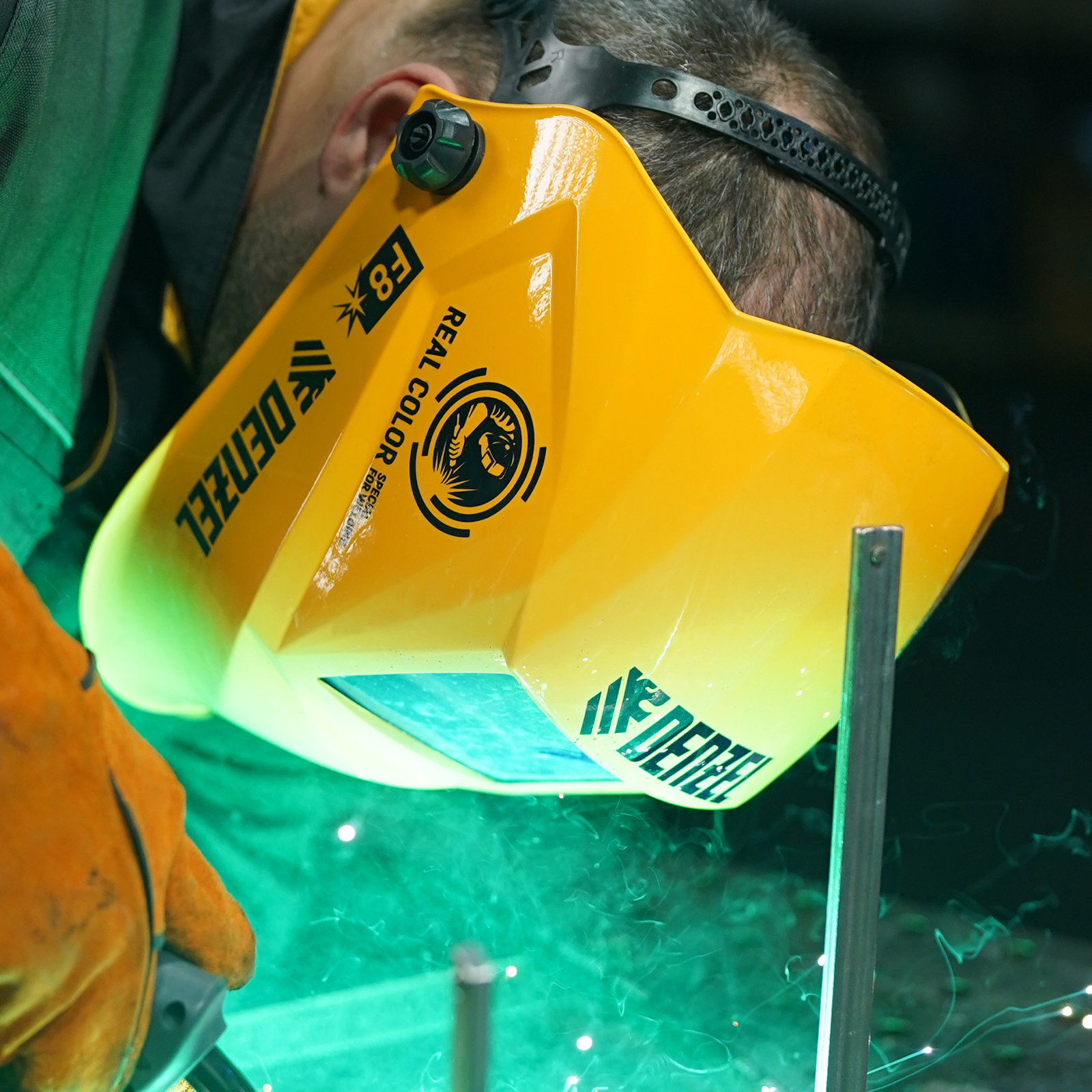 Щиток защитный лицевой (маска сварщика) F8, см. окно 100х50, Real Color, DIN4/5-8/9-13// Denzel