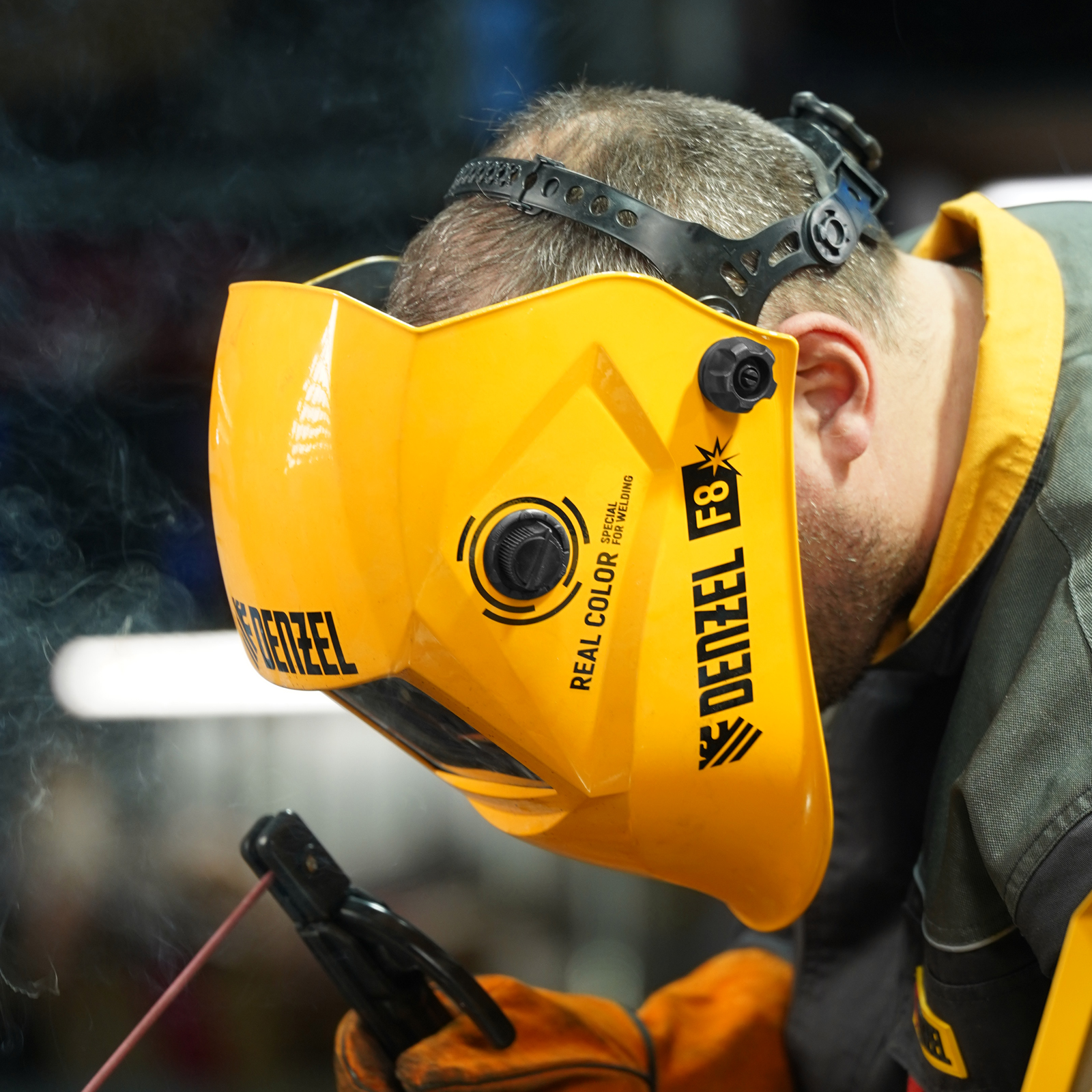 Щиток защитный лицевой (маска сварщика) F8, см. окно 100х50, Real Color, DIN4/5-8/9-13// Denzel