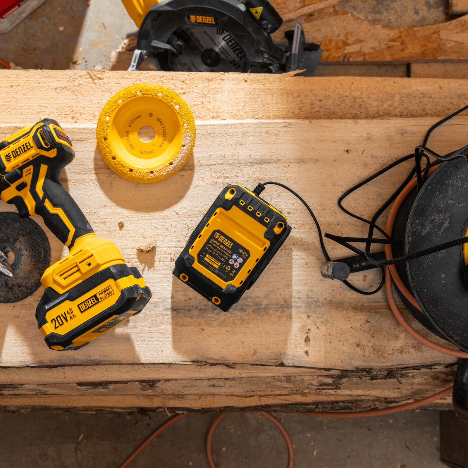 Батарея аккумуляторная BH-20-4.0, Li-Ion, 20 В, 4,0 Ач// Denzel