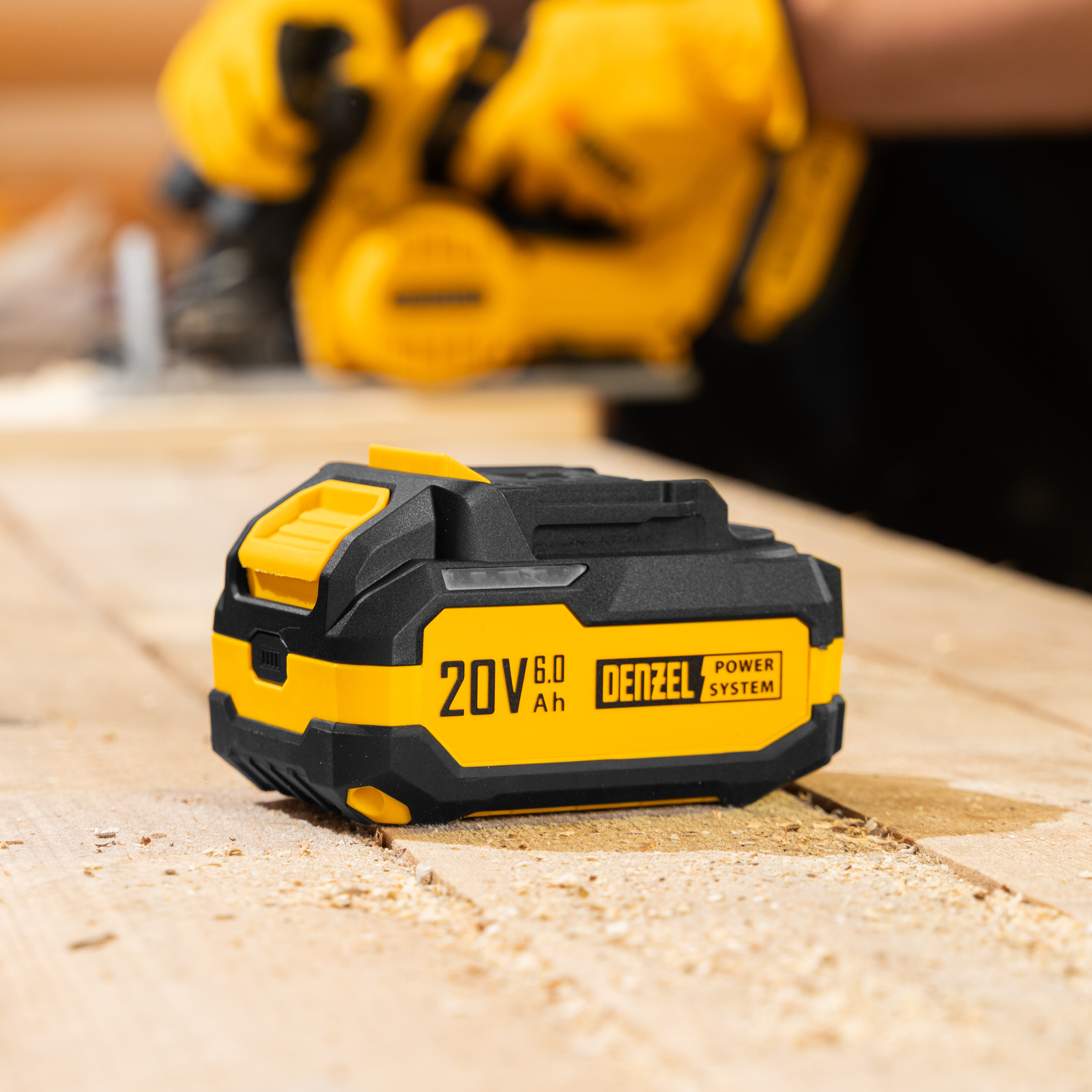 Батарея аккумуляторная BH-20-6.0, Li-Ion, USB, 20 В, 6,0 Ач// Denzel