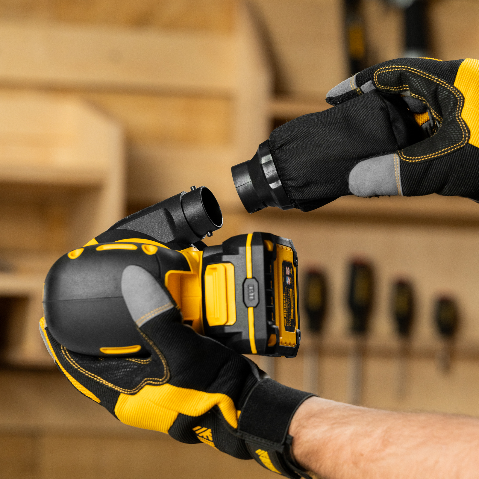 Машина шлифовальная эксцентриковая аккумуляторная CROSH-20-125, Li-Ion, 20 В// Denzel