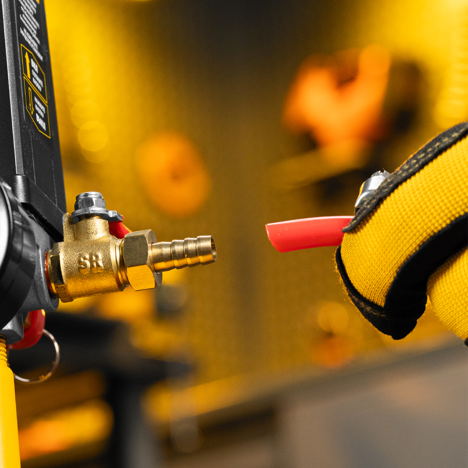 Компрессор безмасл. малошумный DLP-950/10, 950Вт,10 л, 2850 об/мин, 170 л/мин Denzel