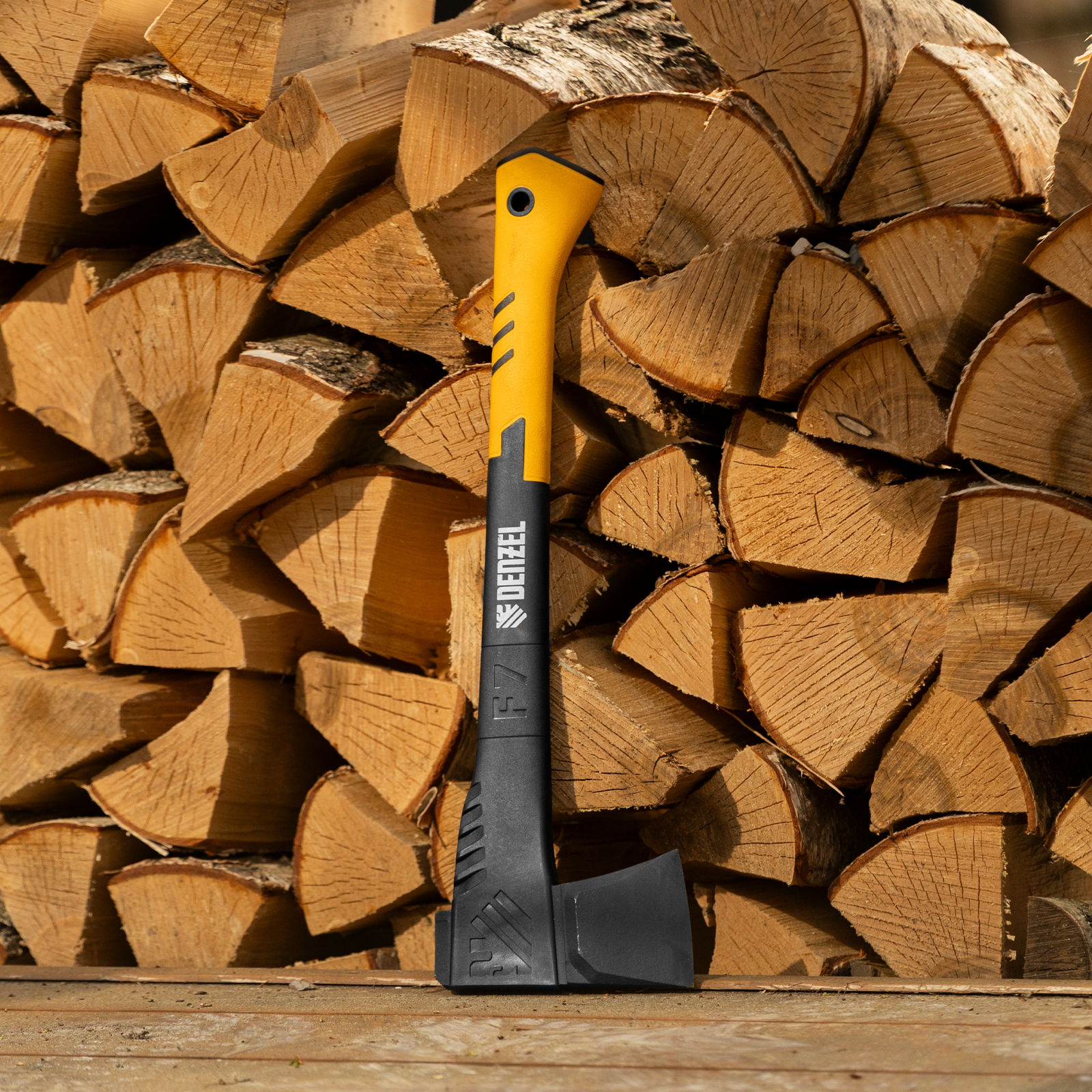 Колун, F7, 1400 гр, двухкомпонентная рукоятка, 500 мм// Denzel