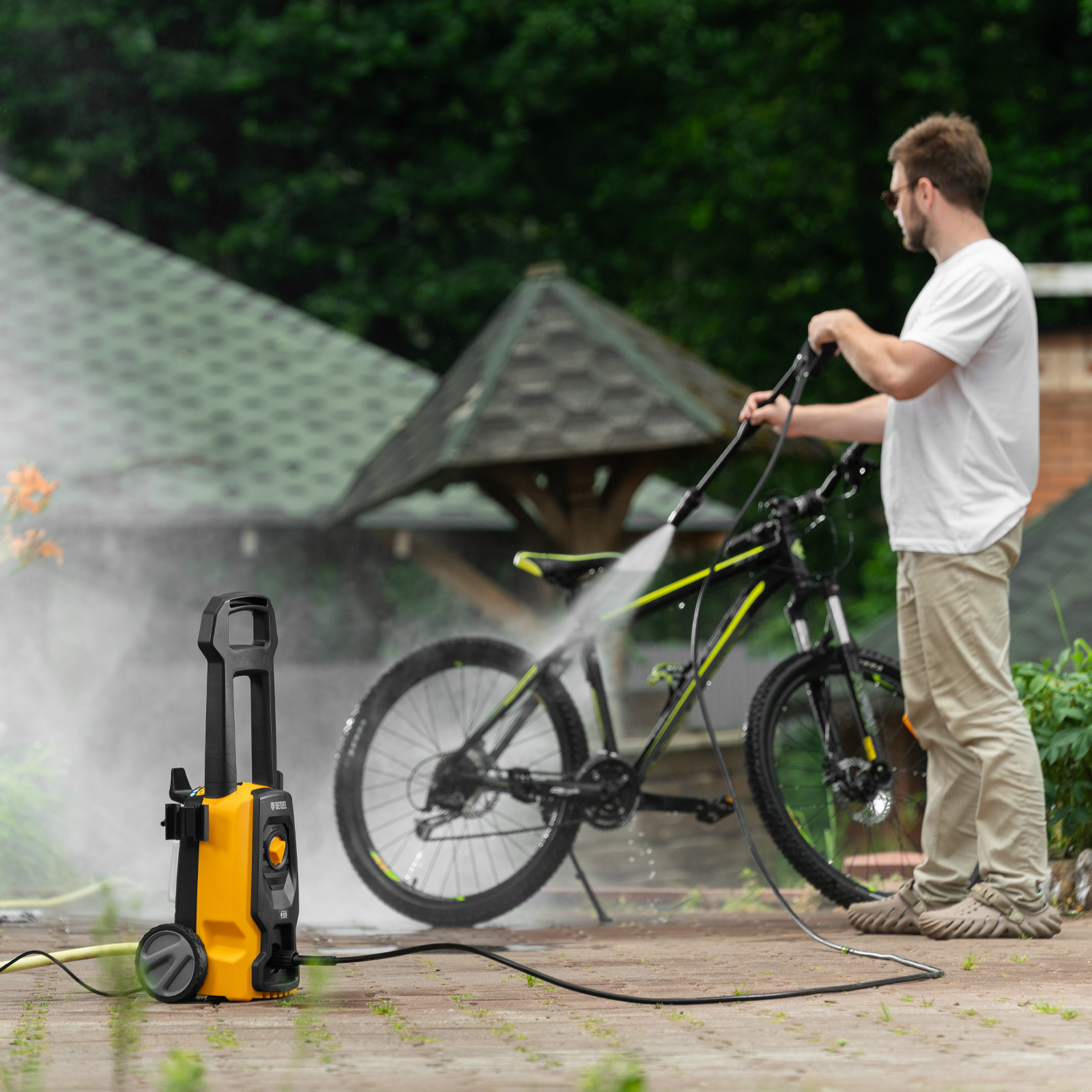 Моечная машина высокого давления R-125, 1500 Вт, 125 бар, 350 л/ч// Denzel