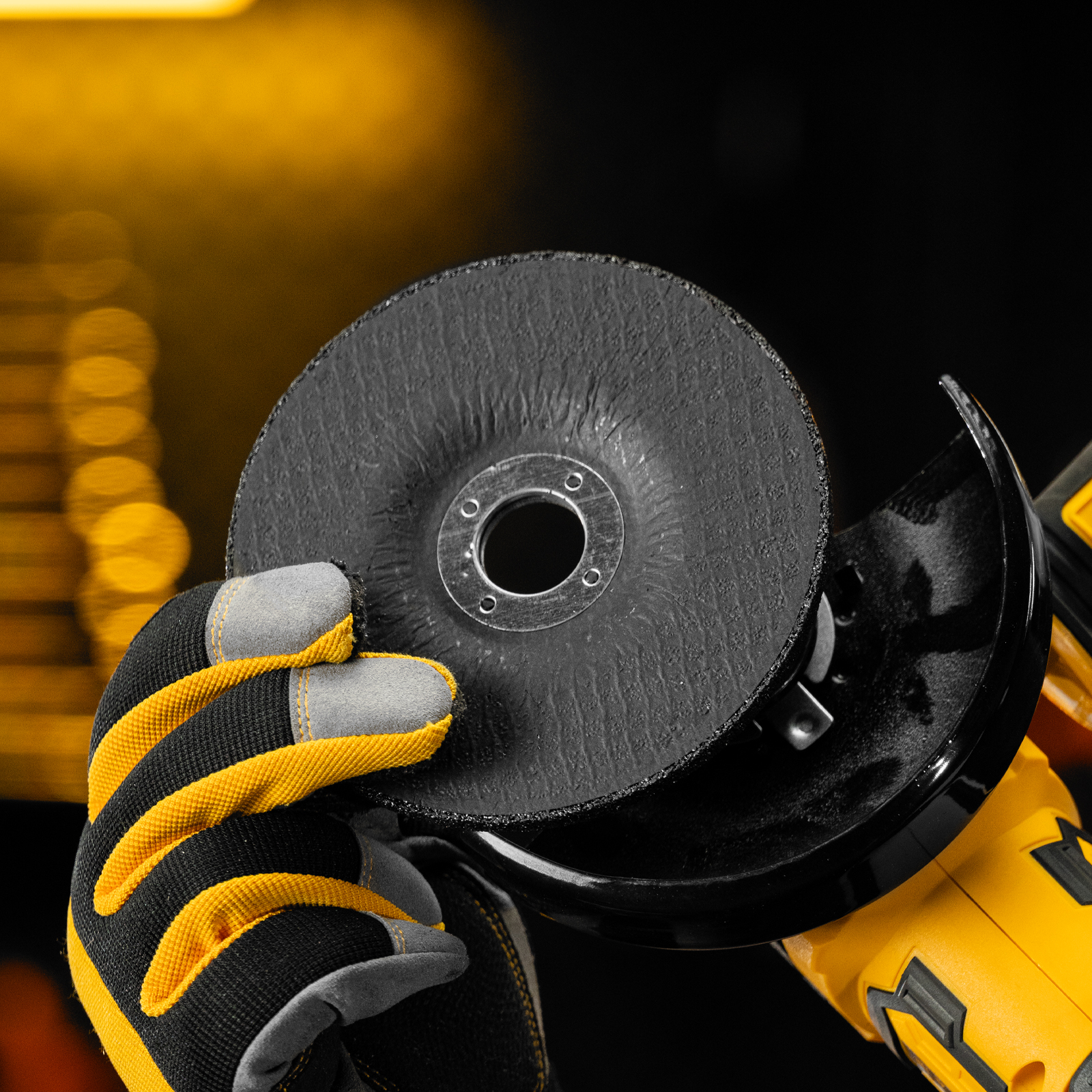 Круг шлифовальный по металлу, 125 х 6,0 х 22,2 мм, A24QBF// Denzel