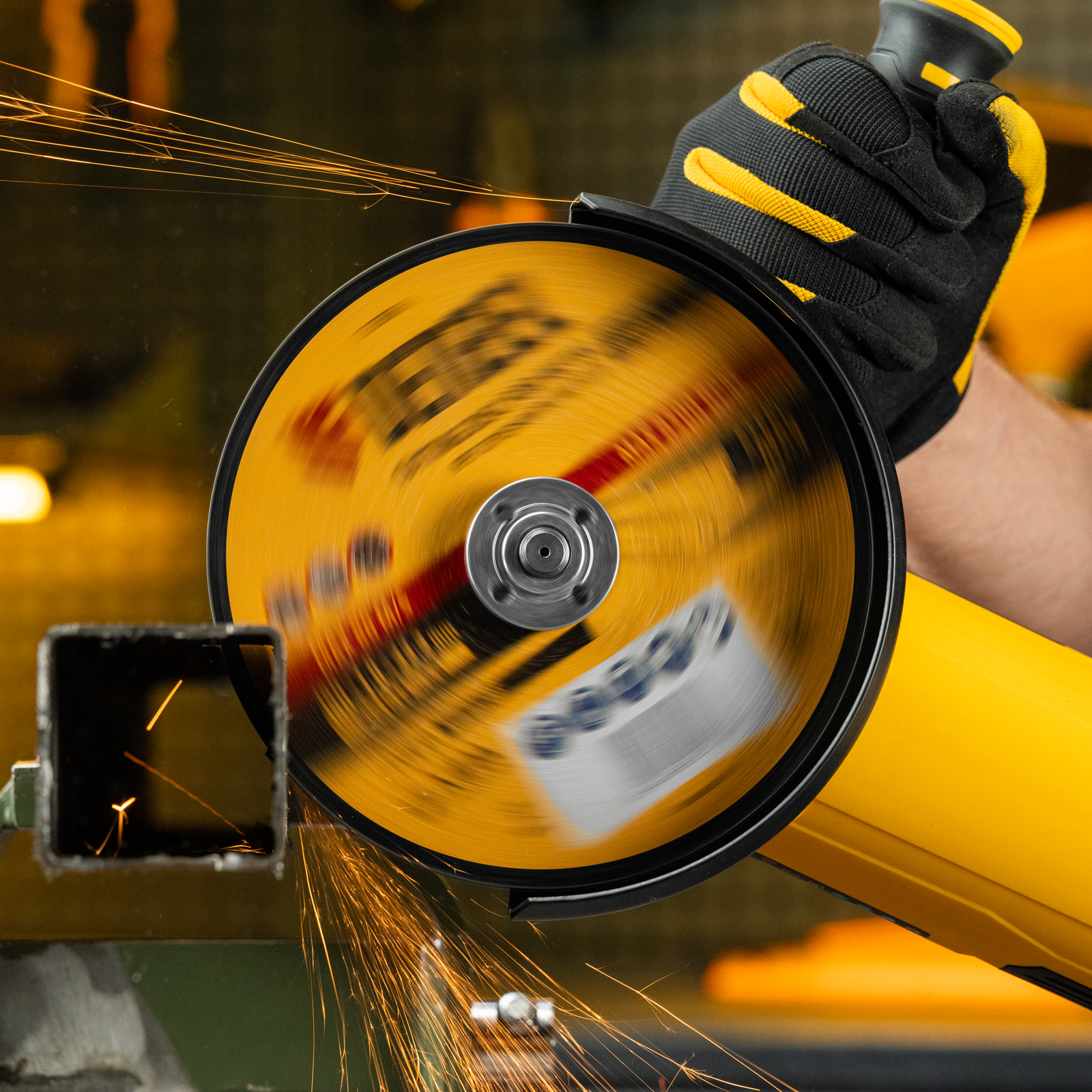 Круг отрезной по металлу, 180 х 2,0 х 22,2 мм, WA46TBF// Denzel