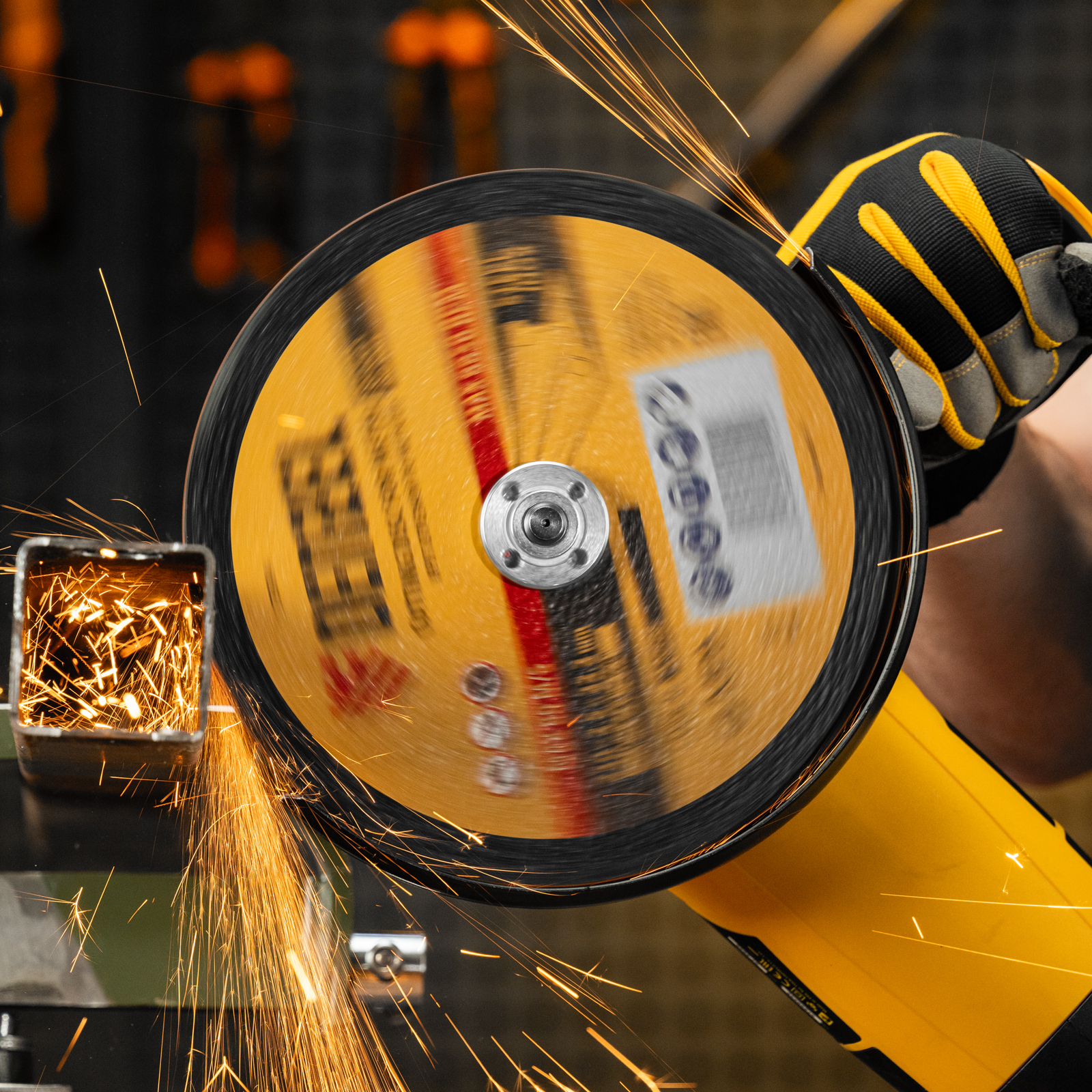 Круг отрезной по металлу, 230 х 2,5 х 22,2 мм, A36TBF// Denzel