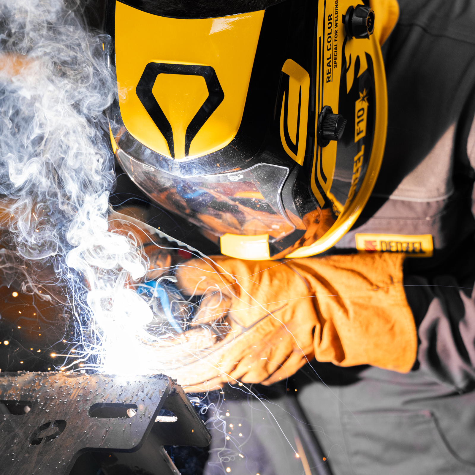 Щиток защитный лицевой (маска сварщика) F10, см. окно 100х96, Real Color, DIN 4-8/9-13 Denzel