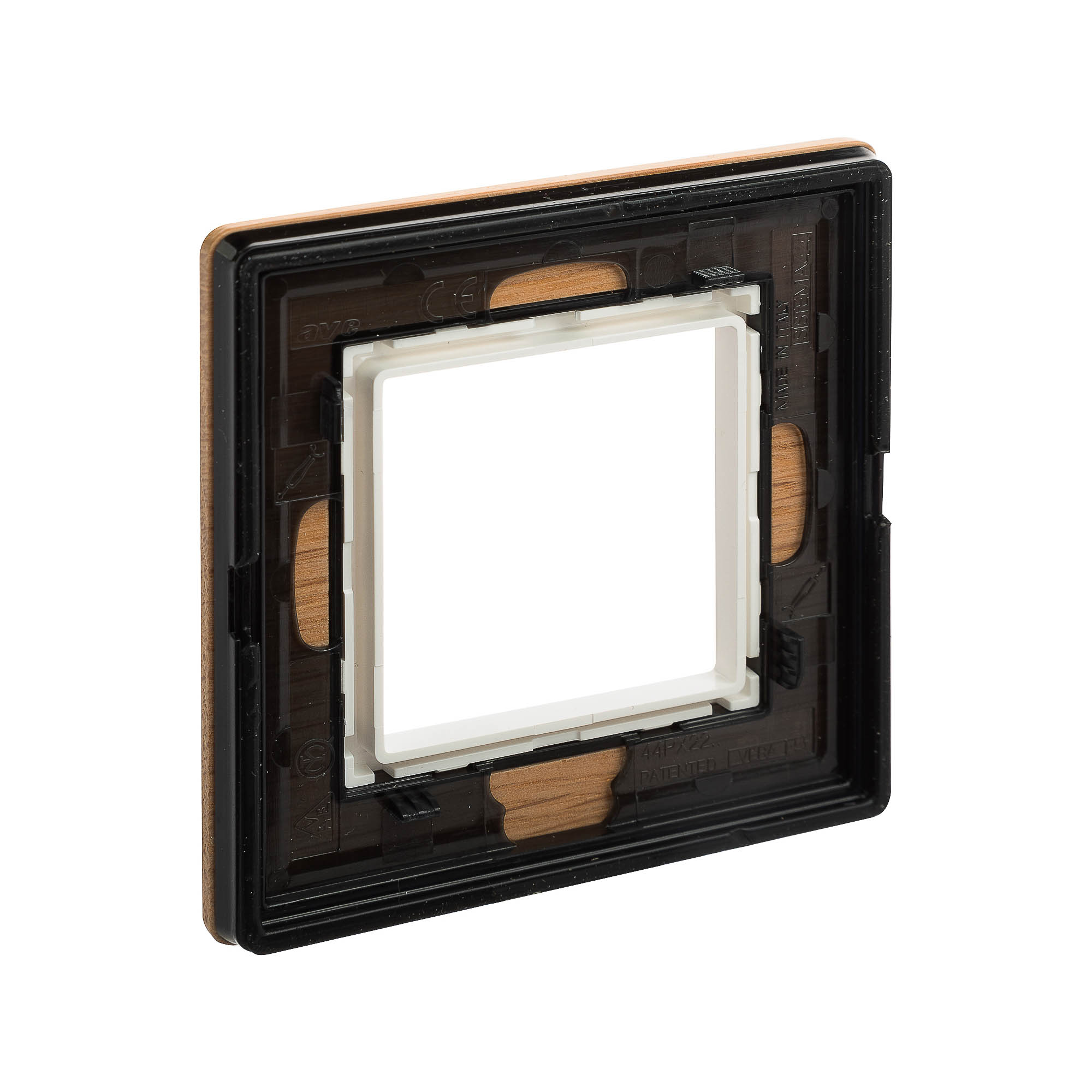 Рамка из натурального дерева, "Avanti", беленый дуб, 1 пост (2 мод.)