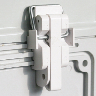 Комплект замка для крышек высотой 35 мм корпусов RAM box