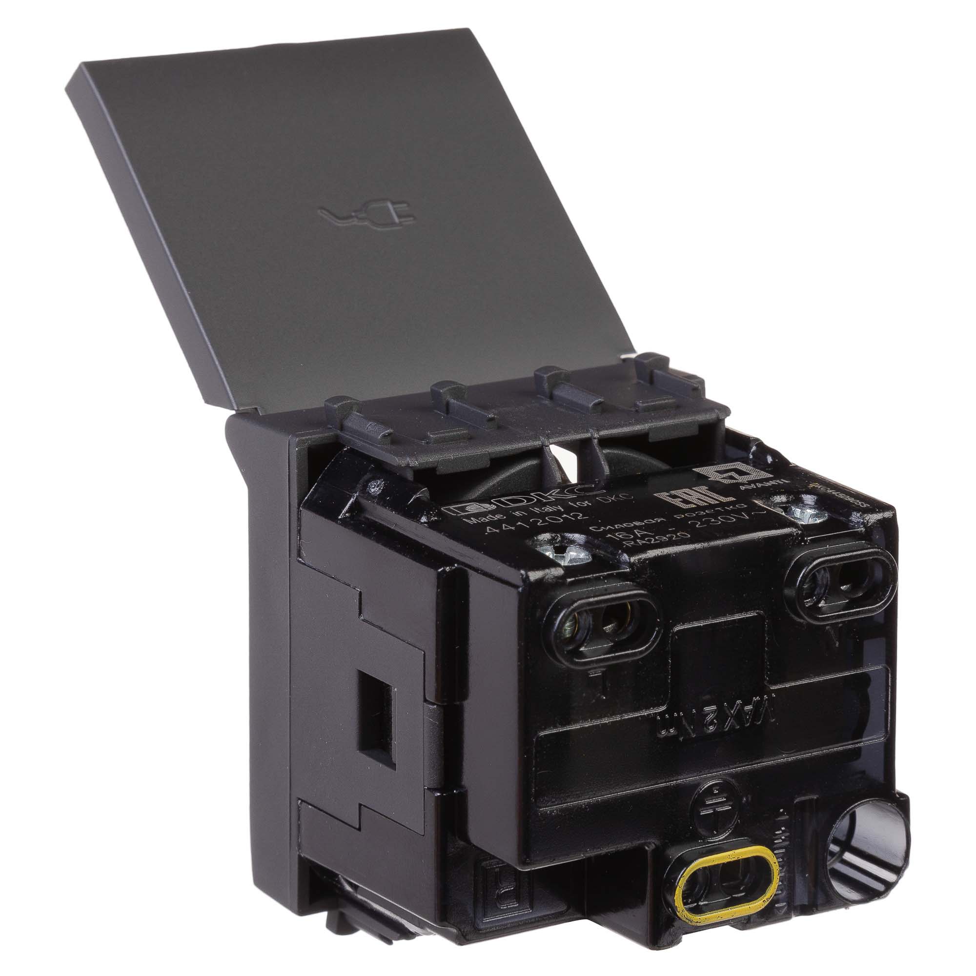 Розетка с крышкой модульная, 2P+E, с з/ш, "Avanti", "Черный матовый", 2модуля