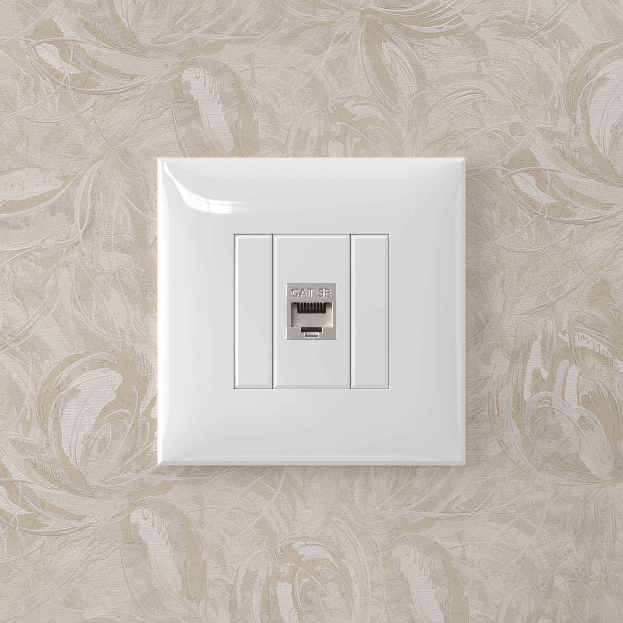 Компьютерная розетка RJ-45 без шторки в стену, кат.5e одинарная экранированная, "Avanti", "Белое облако"