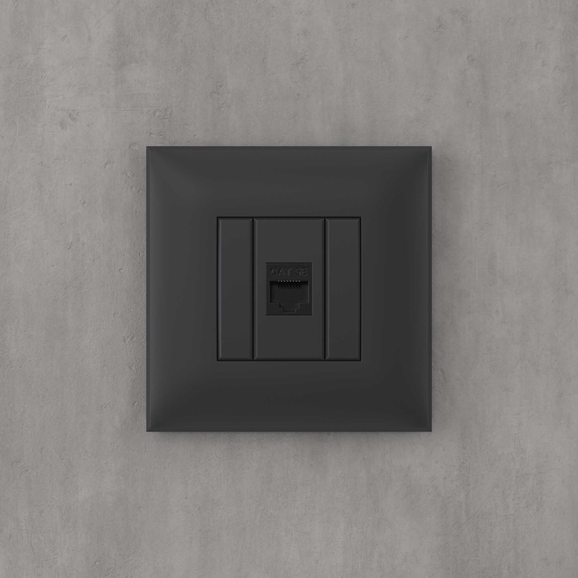 Компьютерная розетка RJ-45 без шторки в стену, кат.5е одинарная, "Avanti", "Черный матовый"