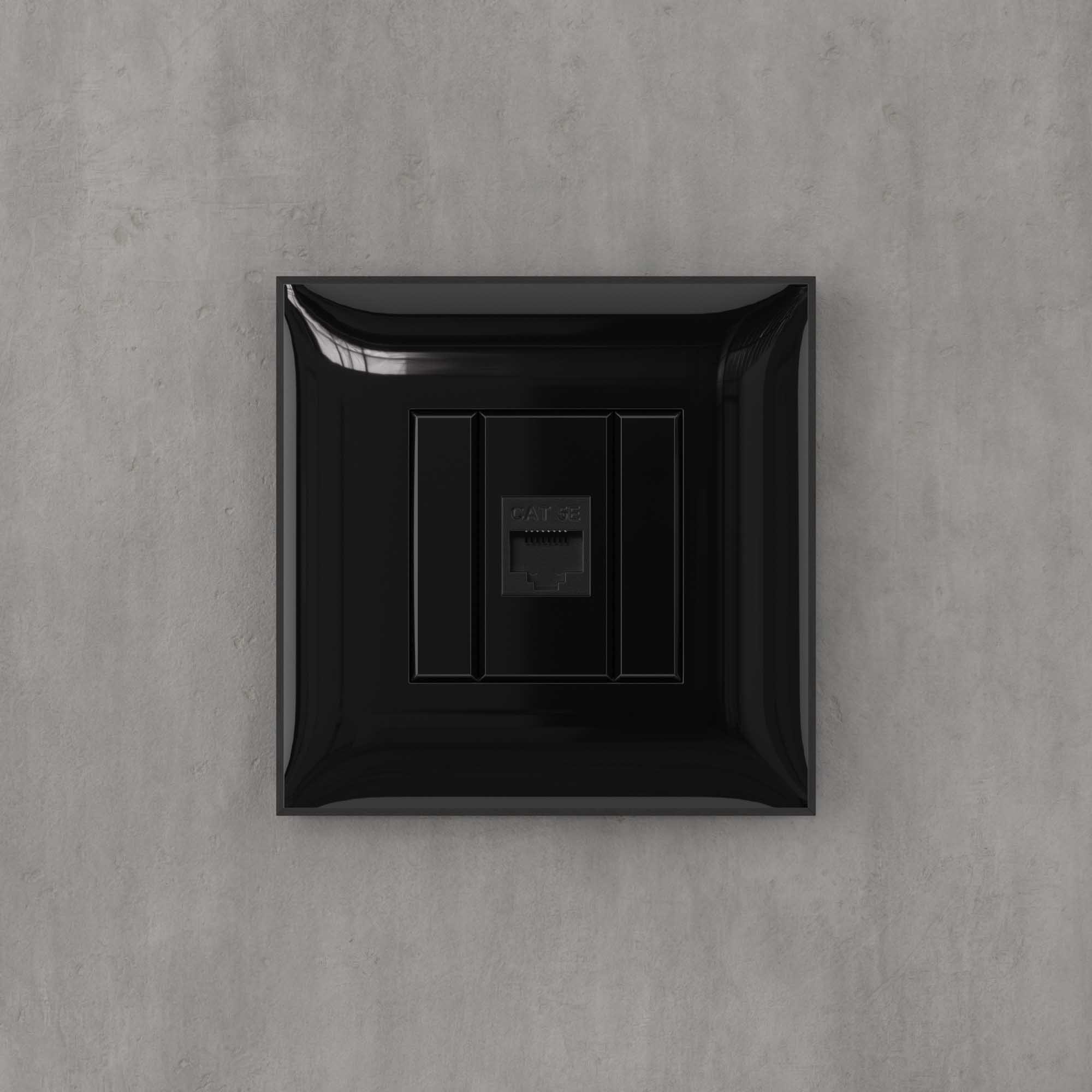 Компьютерная розетка RJ-45 без шторки в стену, кат.5е одинарная, "Avanti", "Черный квадрат"