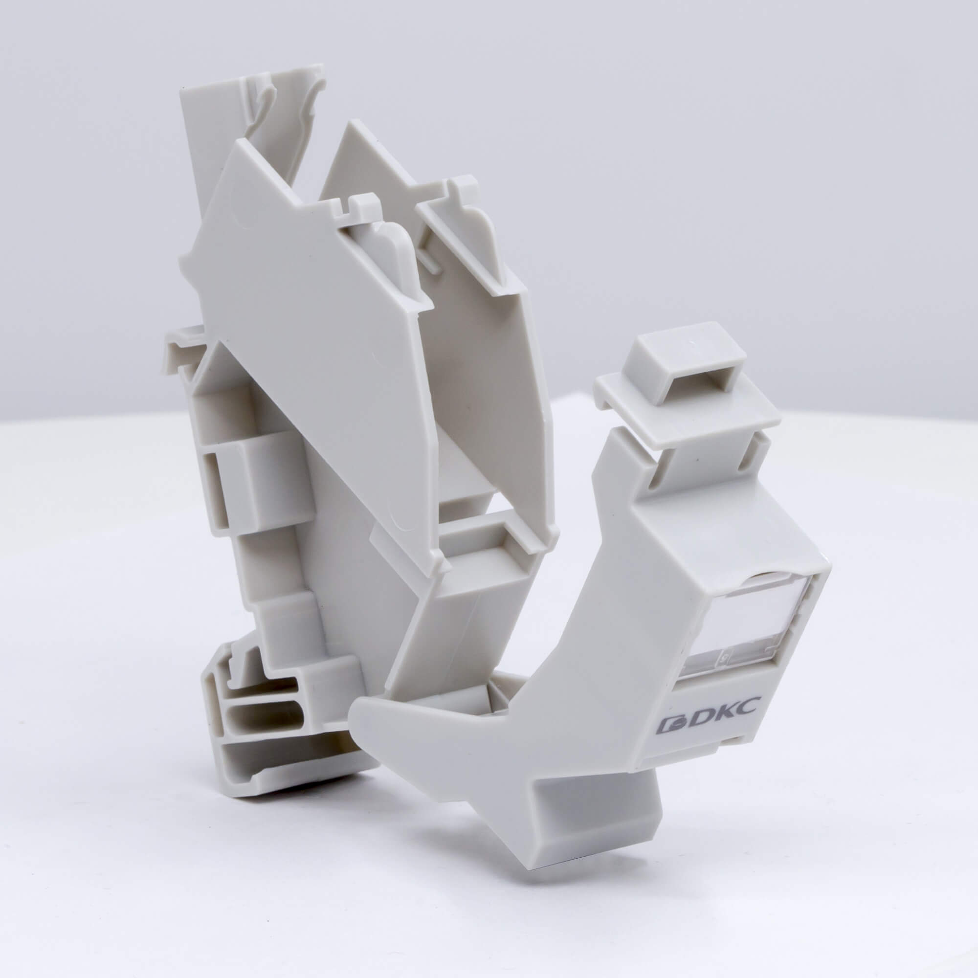 Адаптер на DIN рейку для модулей Keystone