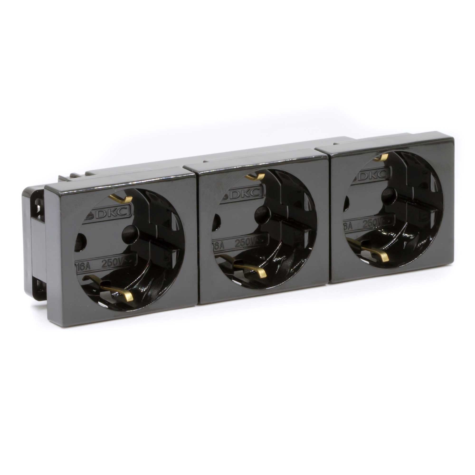 Тройная розетка Viva черная