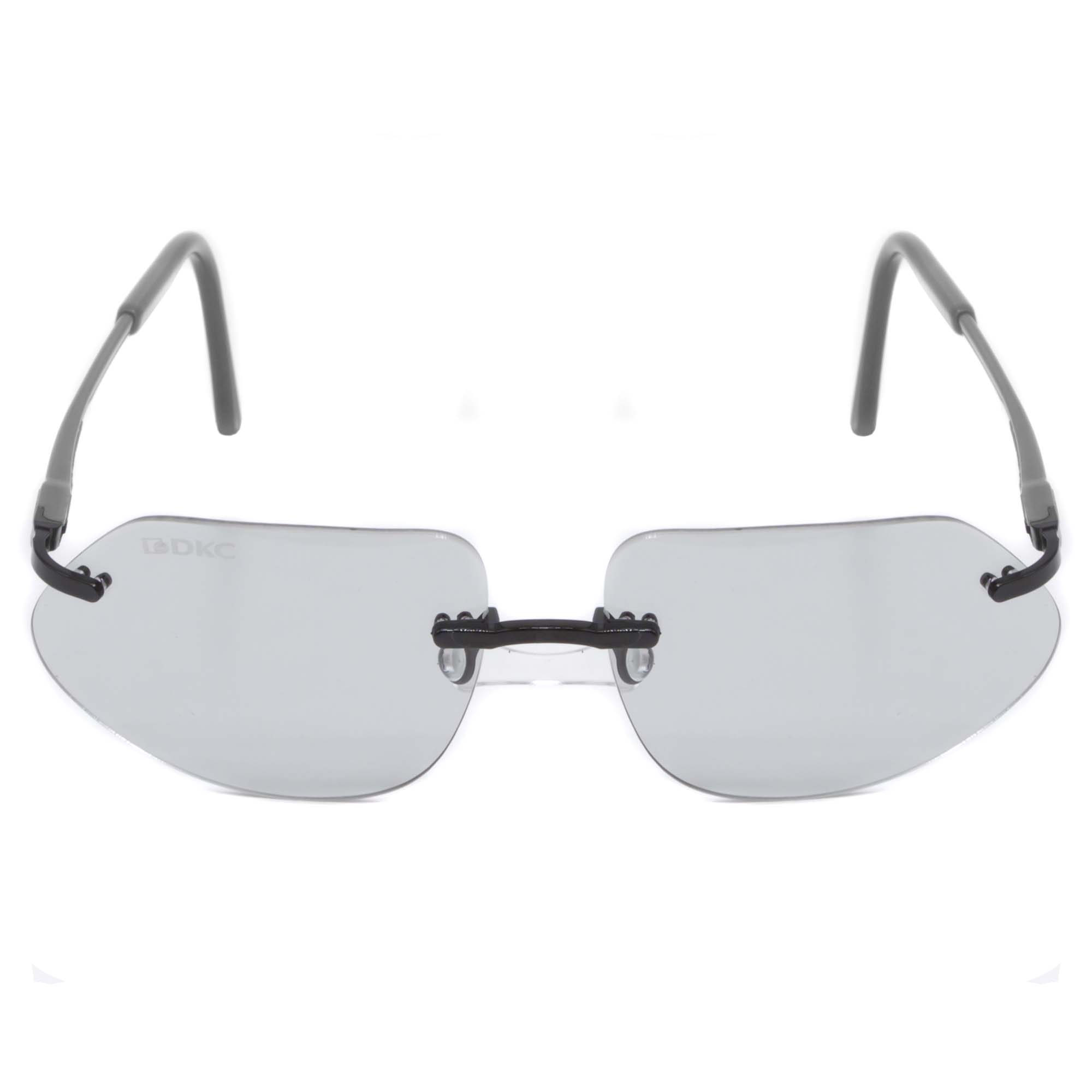 Спортивные очки с серым классическим заушником