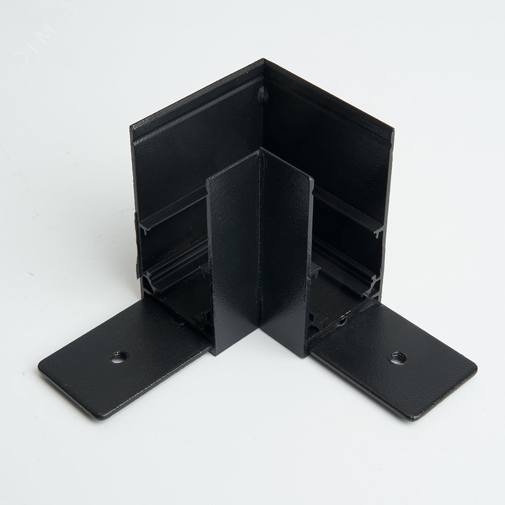 Соединитель угловой черный для низковольтного накладного шинопровода