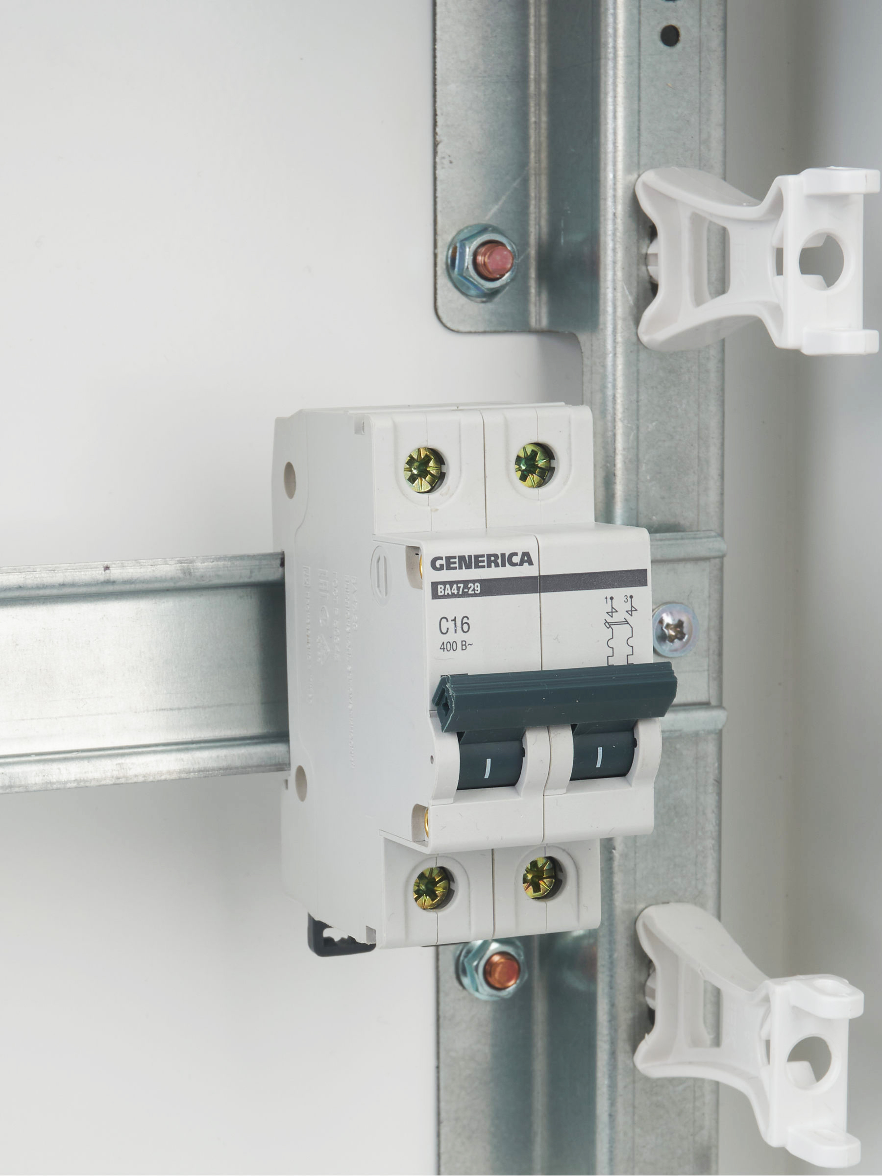 Автоматический выключатель ВА47-29 2Р 16А 4,5кА С GENERICA