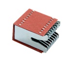 В конструкции выключателя присутствует дугогасительная камера, выполненная из девяти стальных пласти