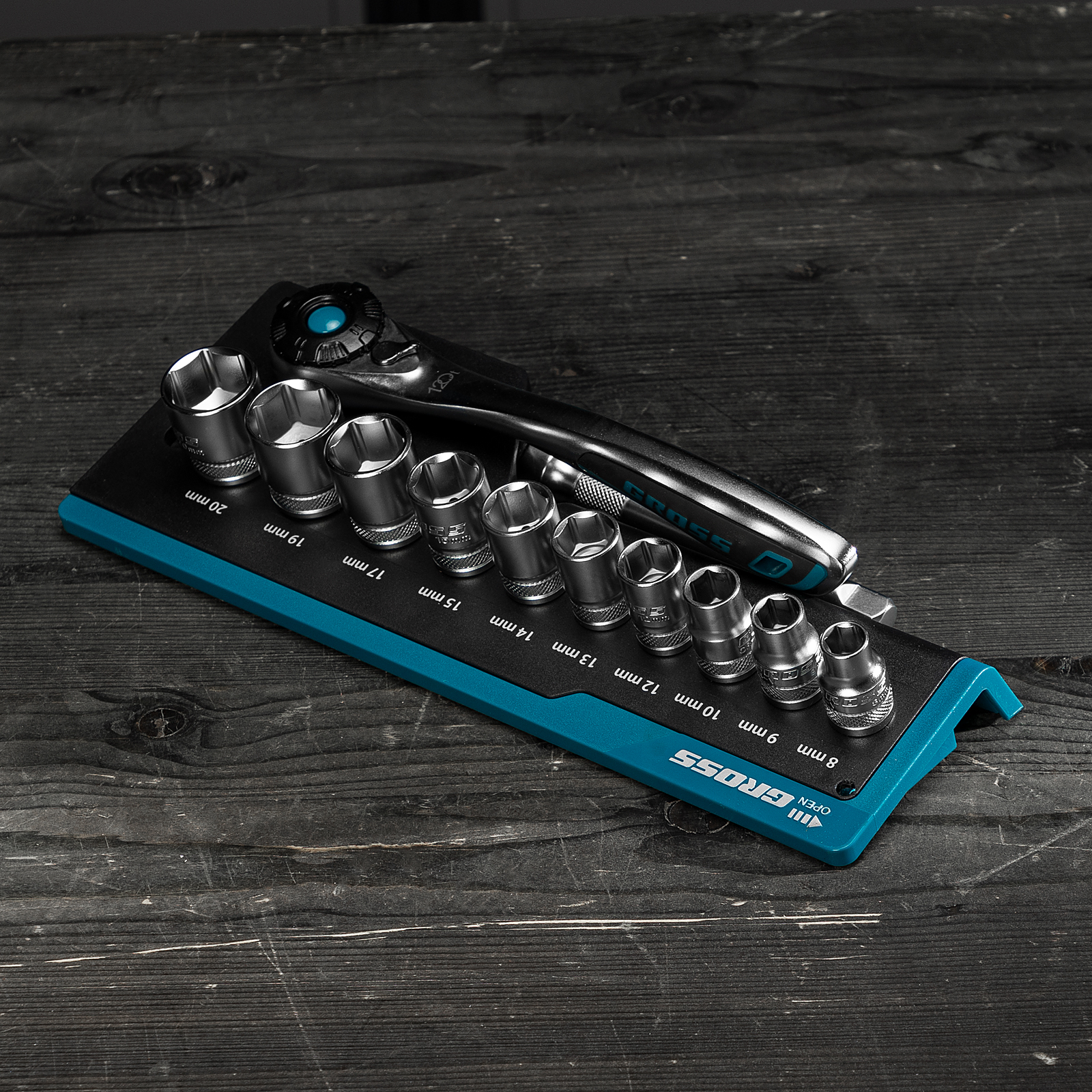 Набор торцевых головок, трещотка 120 зубьев, 3/8", CrV, 12 предметов Gross