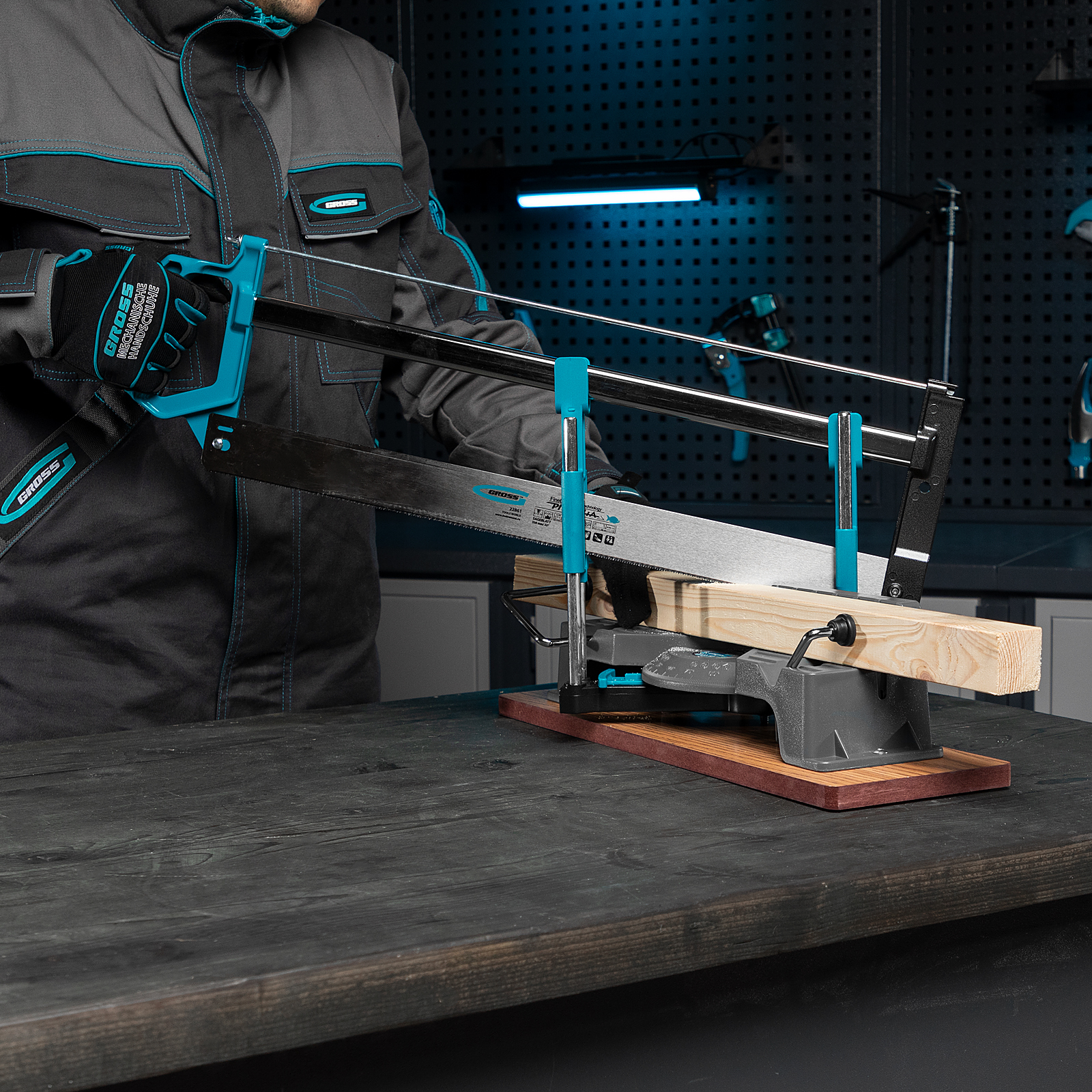 Пильное полотно для прецизионного стусла "Piranha", 550 мм, каленый зуб 2D, 18 TPI Gross