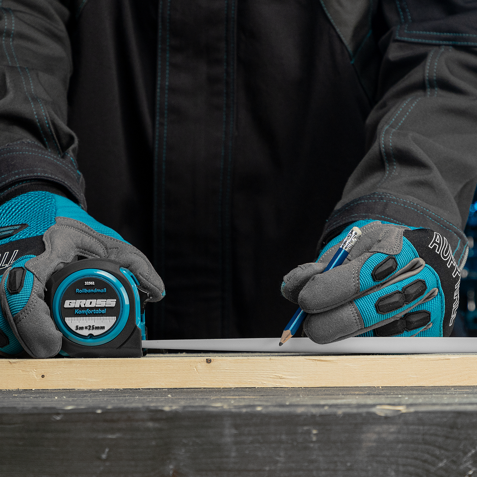 Рулетка Komfortabel 5 м х 25 мм,обрезиненный корпус Gross