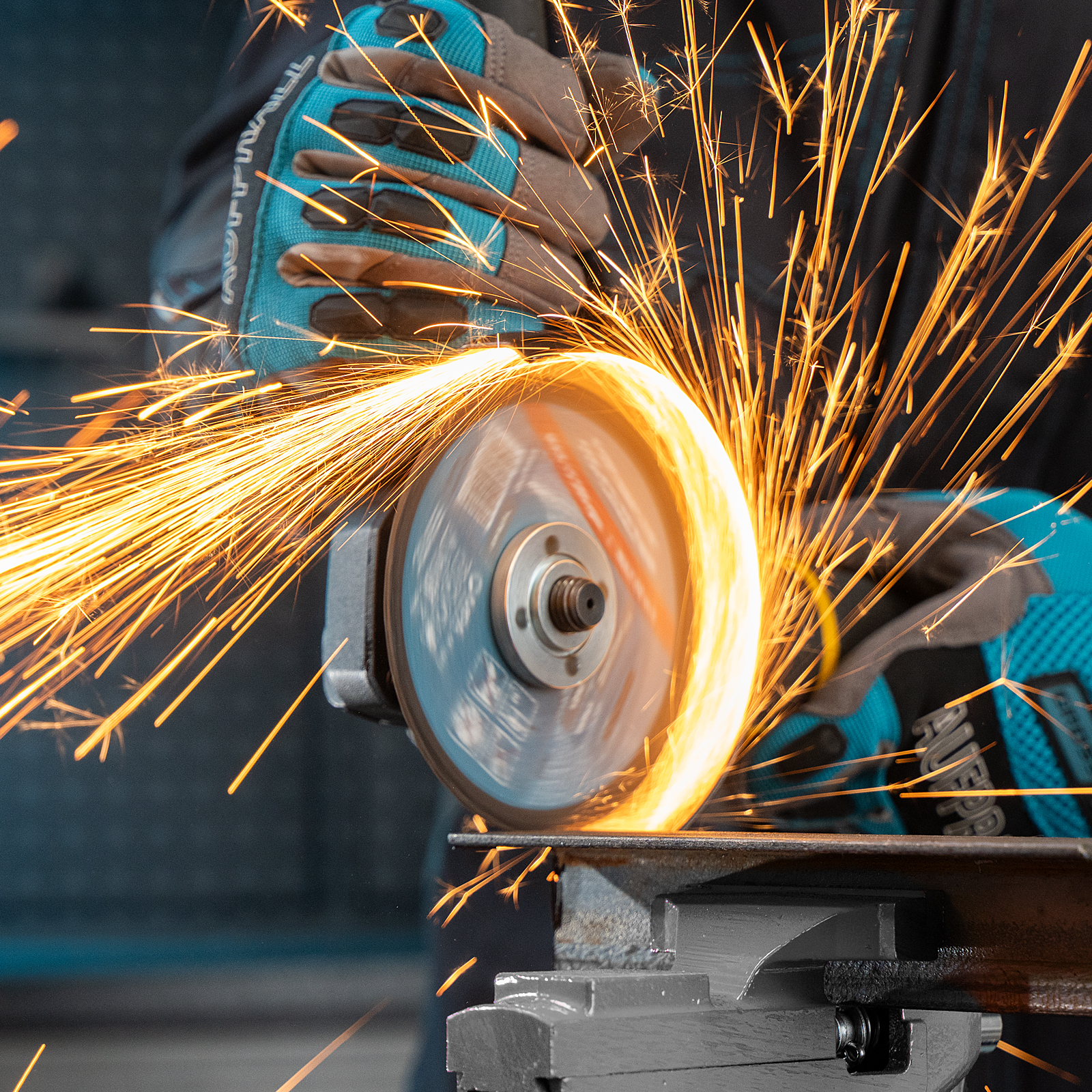 Круг отрезной по металлу, 115 х 1.2 х 22 мм Gross