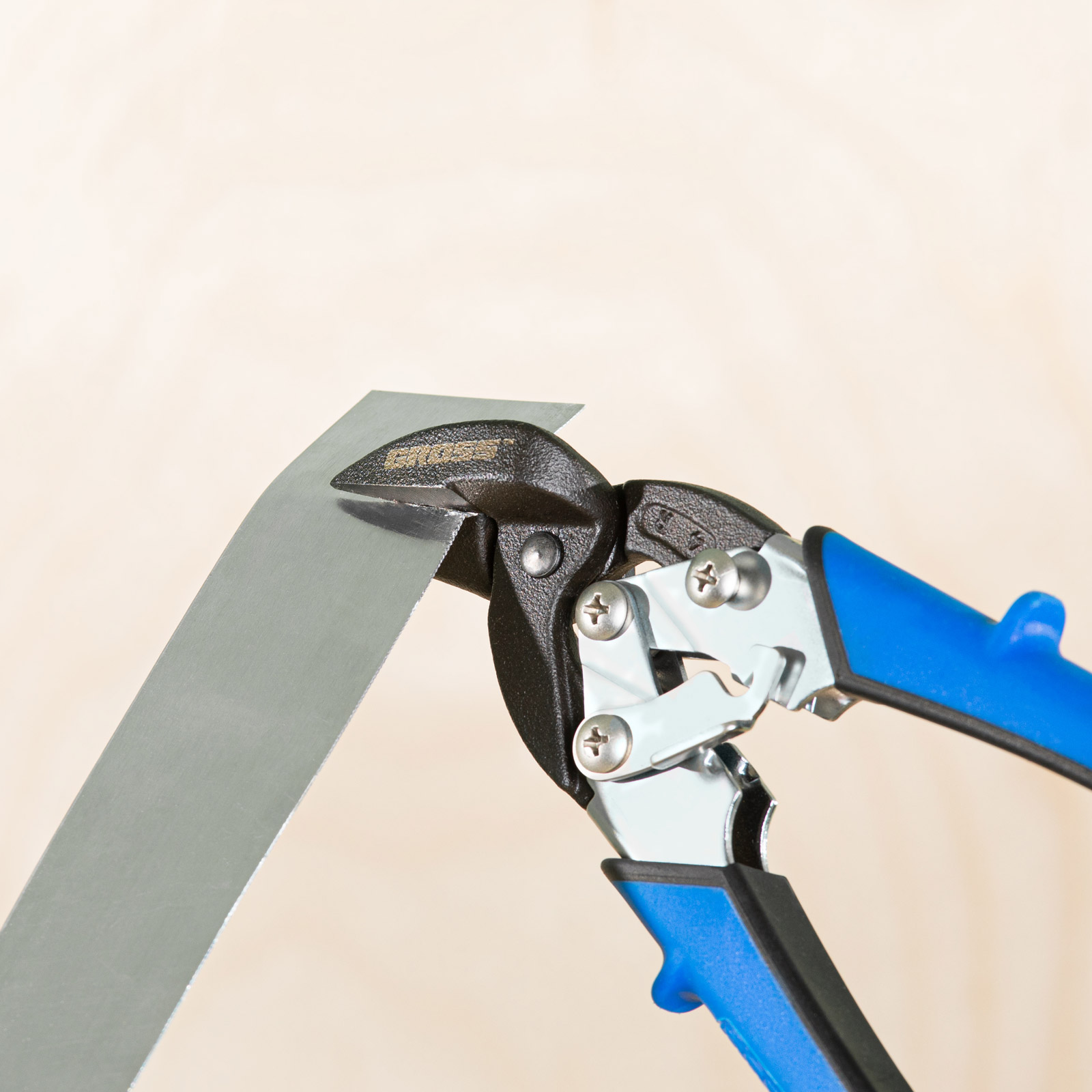 Ножницы по металлу "Piranha", 185 мм, прямой и правый рез, сталь СrM, двухкомпонентные рукоятки Gross