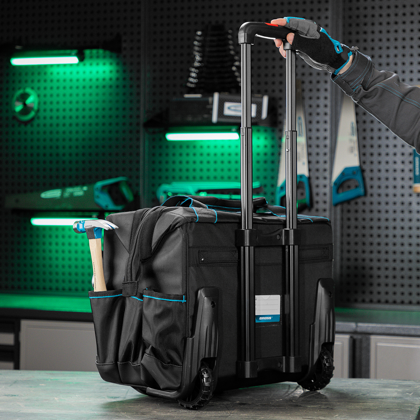 Сумка для инструмента, 460х240х340мм, выдвижная рукоятка, колеса Gross