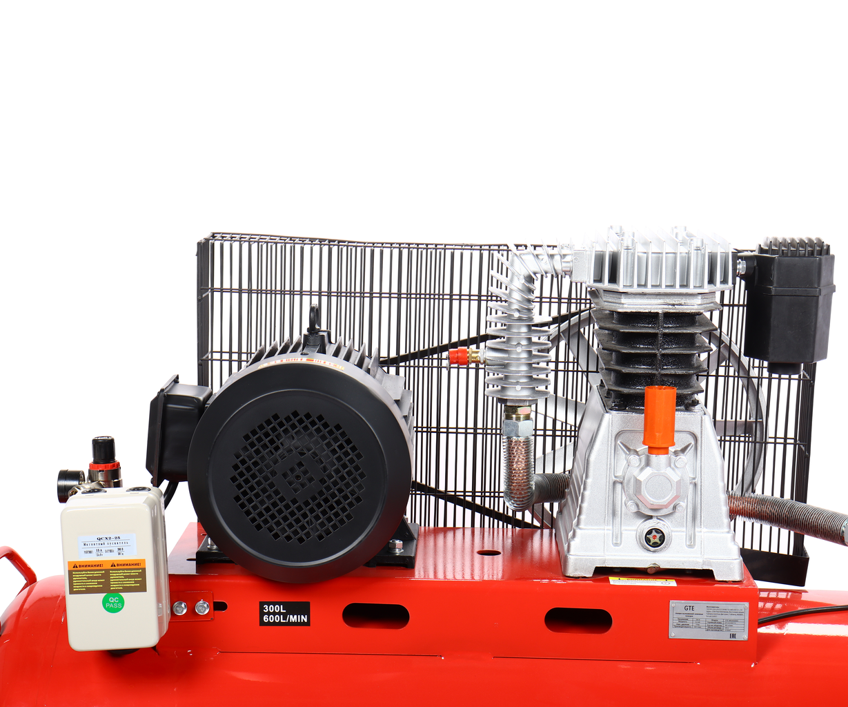 Компрессор пневматический 380В 5.5кВт 8атм. 600л/мин. ресивер-300л поршн. ремен. одноступенчатый GTE