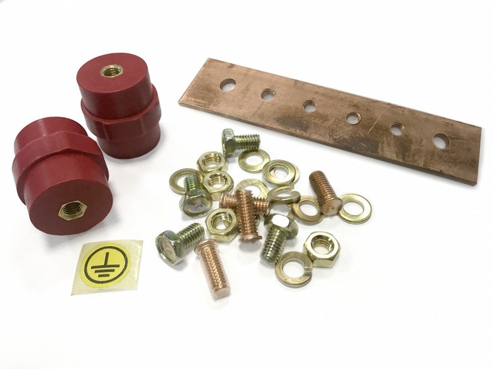 Комплект заземления для шкафов (шина заземления+винты)