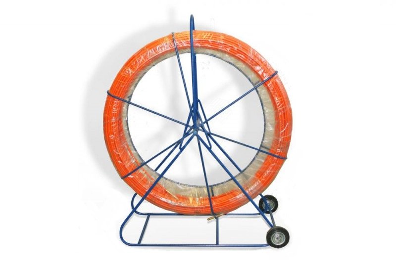 Устройство для затяжки кабеля УЗК в кабельной канализации диаметр прутка 11 мм на тележке 100м