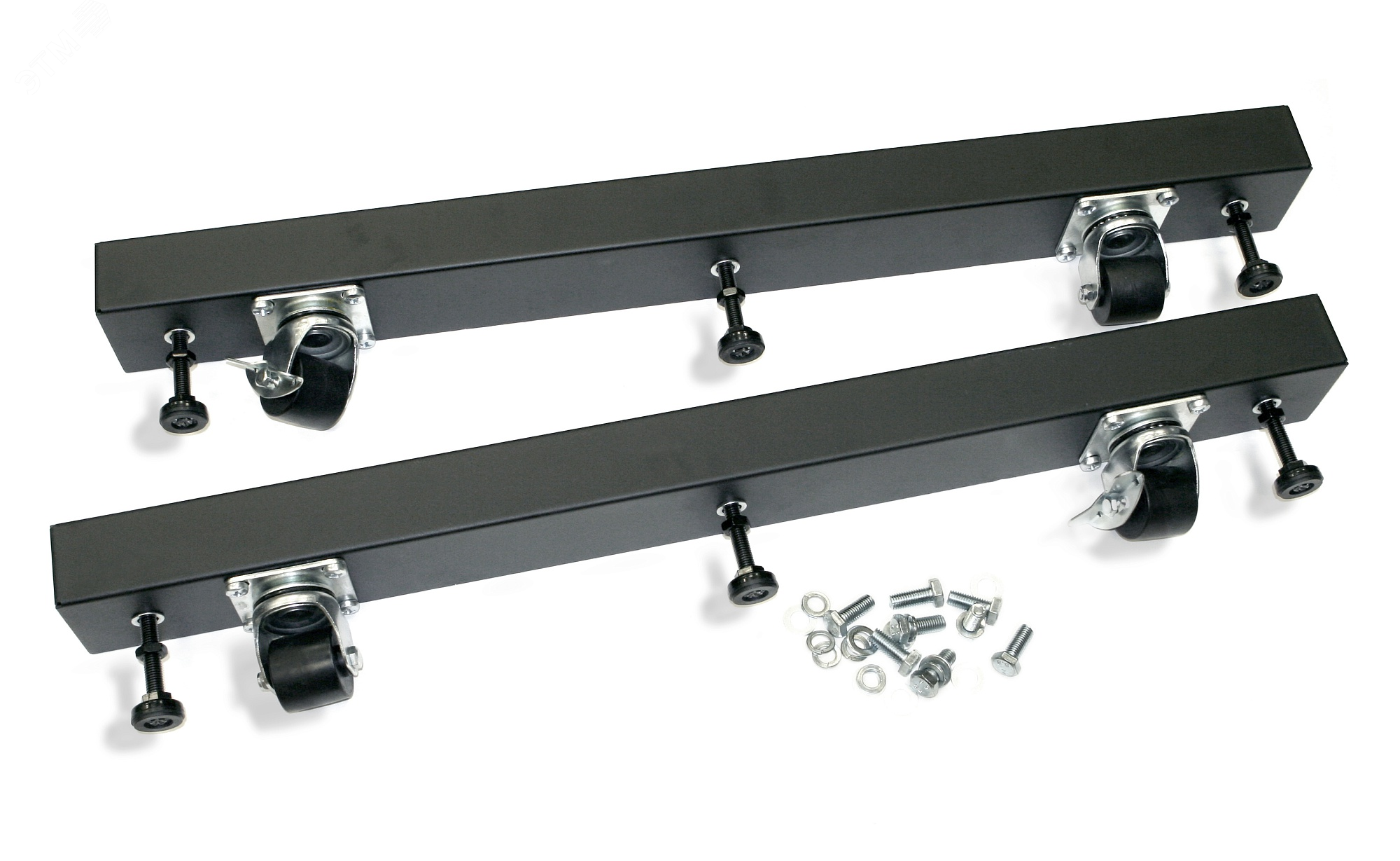 Основание для стоек ORK2A глубиной 1000 мм. для установки стойки на ножки и ролики (ножки и ролики в комплекте). цвет черный (RAL 9005)