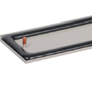 Герметичное уплотнение из вспененного полиуретана защищает от проникновения влаги и пыли.