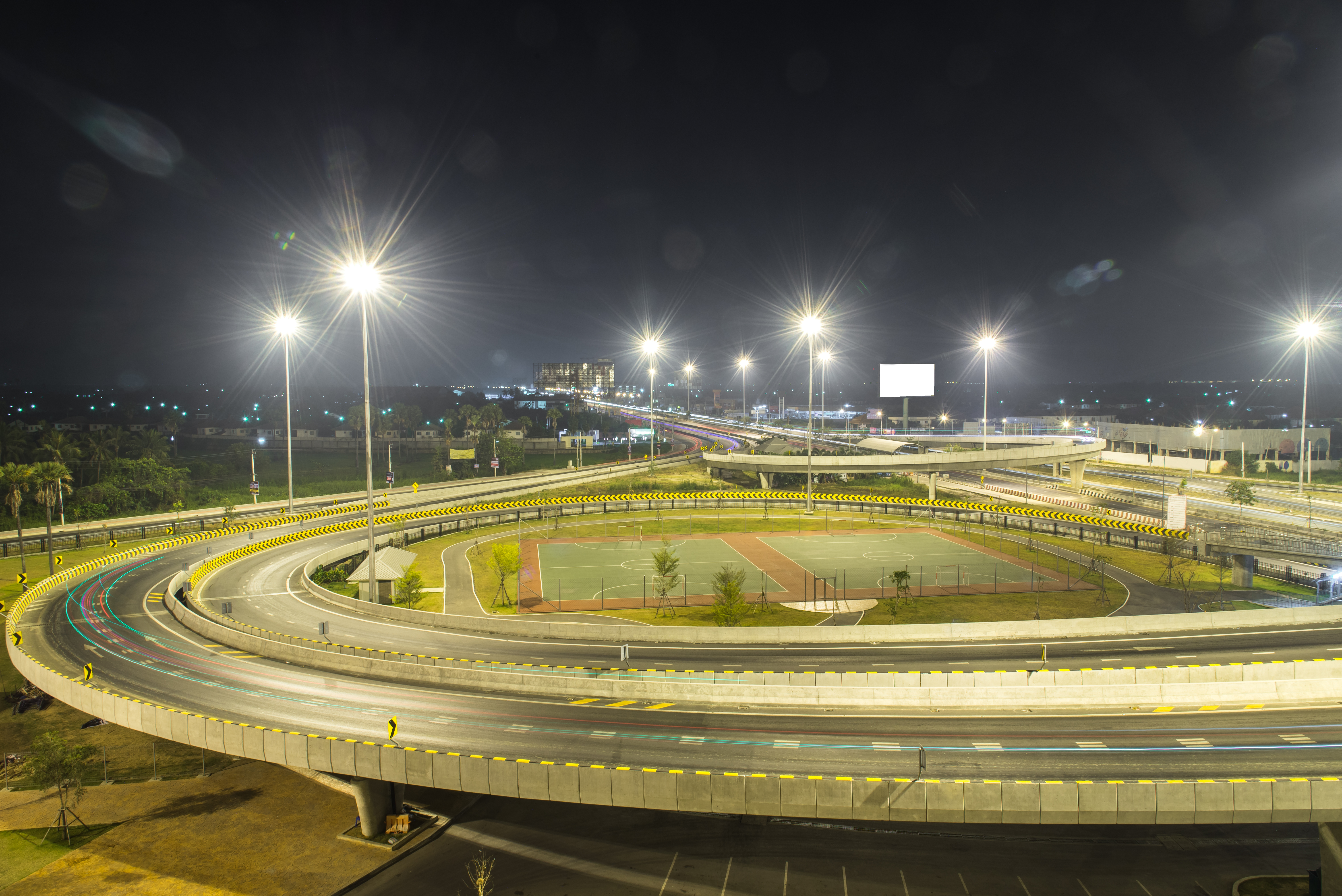 Светильник светодиодный консольный ДКУ 1012-200Ш 5000К IP65 серый IEK