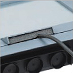 Защита кабеля от перегиба с помощью уплотнителя.