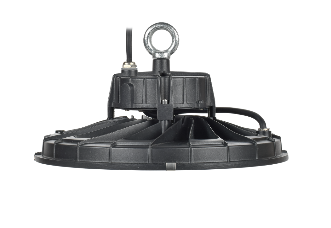 Изолированные блоки драйвера и оптической части обеспечивают эффективный теплоотвод и увеличивают ре