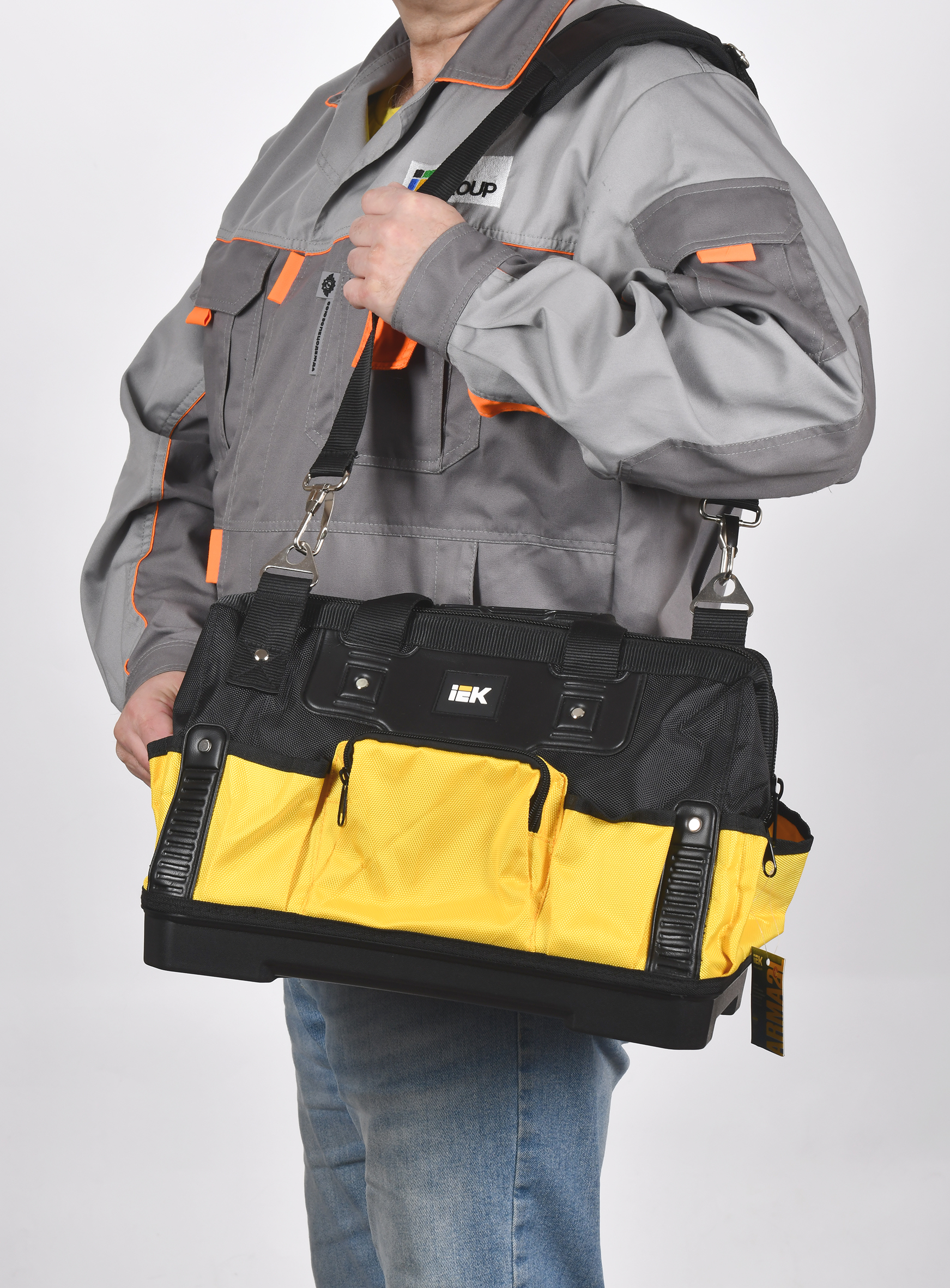 ARMA2L 5 Сумка монтажника с пластиковым дном BG-02 IEK