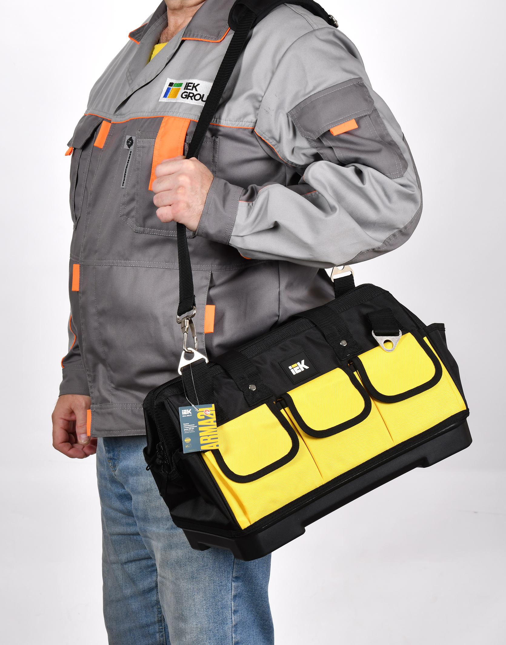 ARMA2L 5 Сумка монтажника с пластиковым дном BG-03 IEK