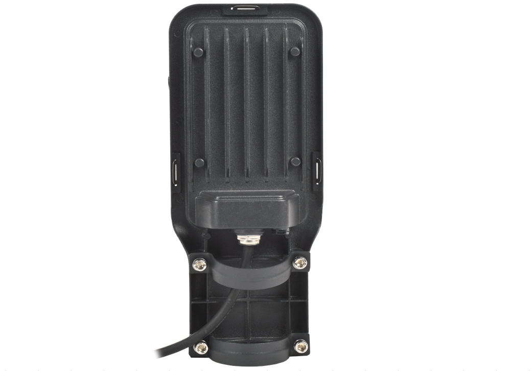 Цельнолитой аллюминиевый корпус - хороший отвод тепла.