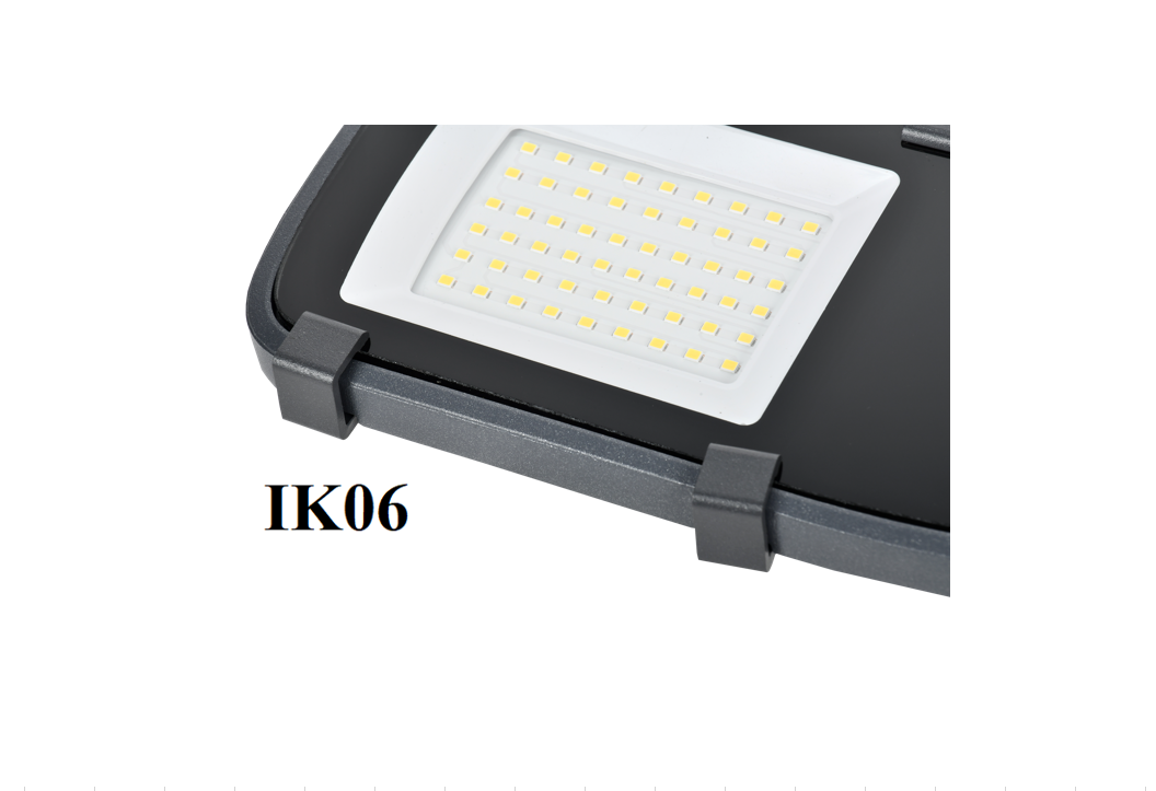 Рассеиватель закаленное стекло IK06 по технологии "безопасные осколки".