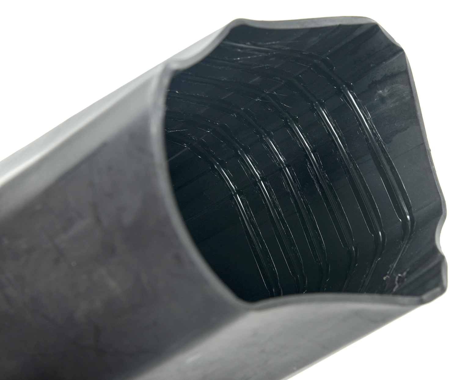 Применение высококачественных двуслойных термоусаживаемых материалов с агдезивным термоплавким клеев