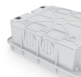 Разметка под отверстия на основании корпуса.